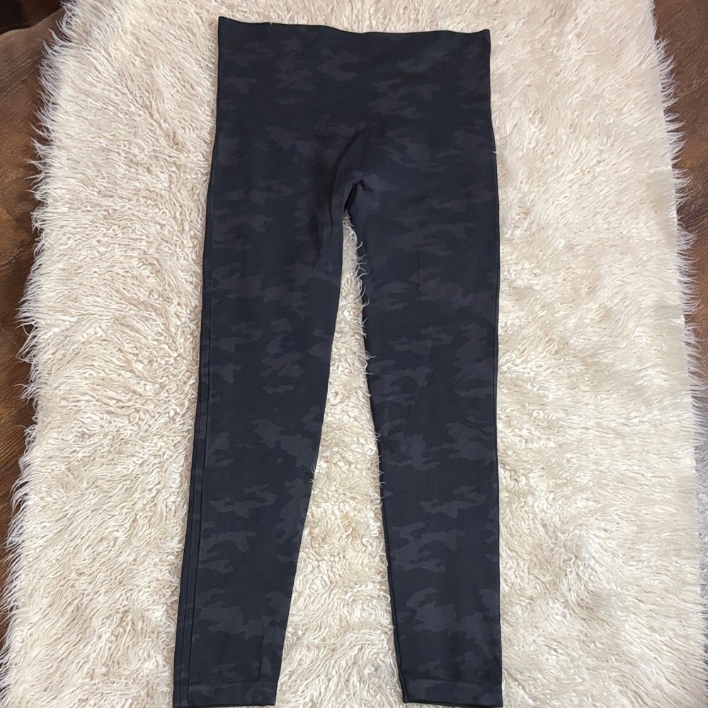 Spanx Camouflage Leggings